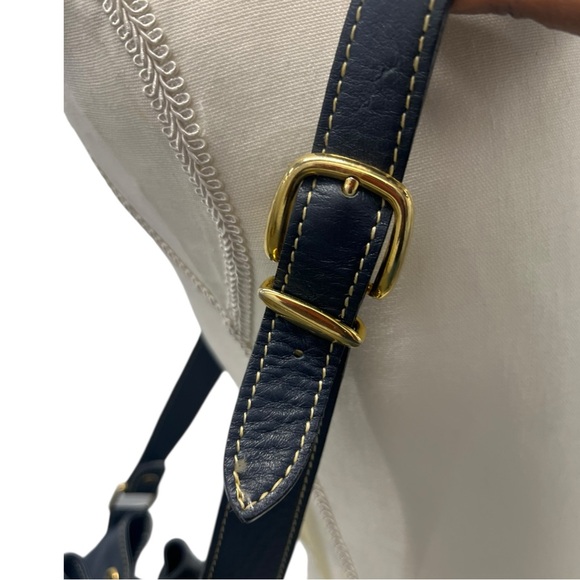 Francesco Biasia Navy Leather Bucket Bag - Picture 7 of 9